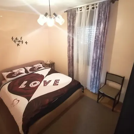 Visnja Apartment