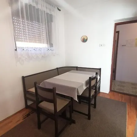 Visnja Apartment Novi Vinodolski